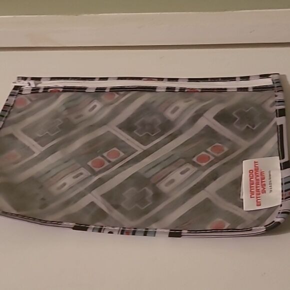 2016 Nintendo and Game Boy Bags - Picture 4 of 11